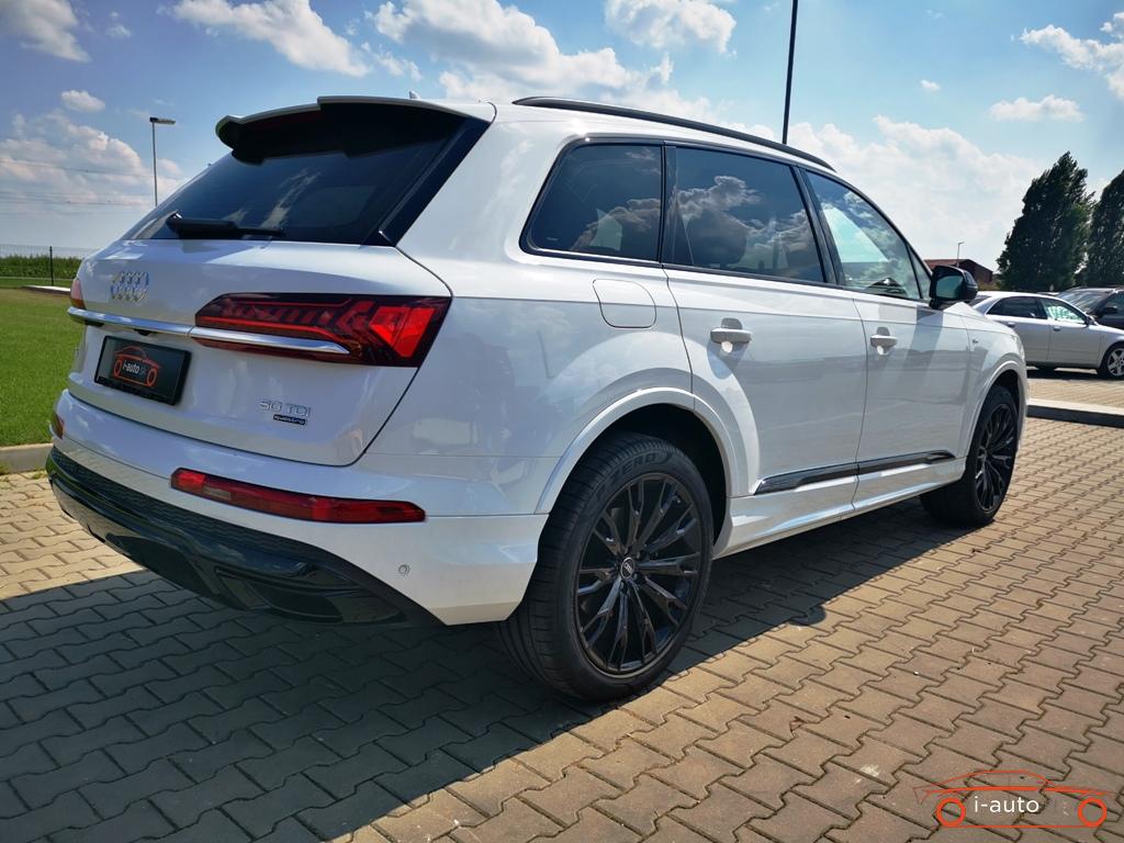 Audi Q7 50 TDI quattro S line za 64200€