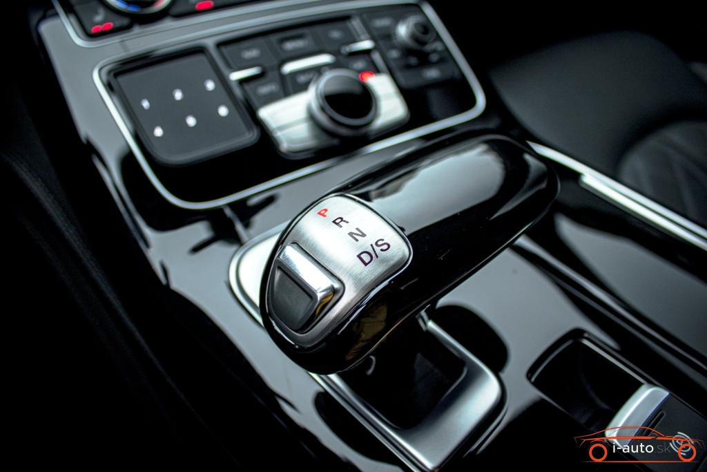 Audi S8 plus 4.0 TFSI za 54000€
