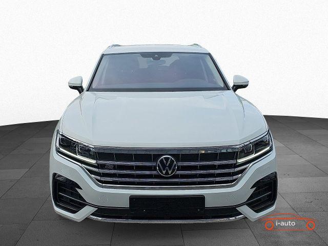 Volkswagen Touareg ELEGANCE 3,0 TDI 4MOTION  za 61500€