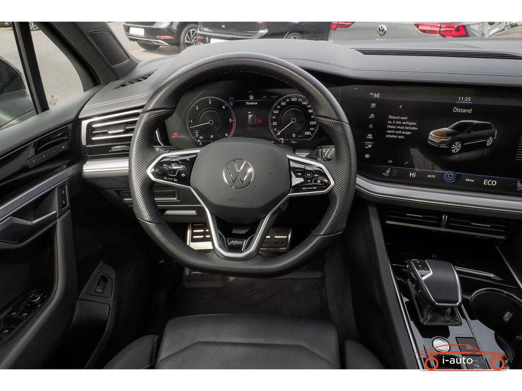 Volkswagen Touareg 3.0 TDI 4Motion R-line za 54400€