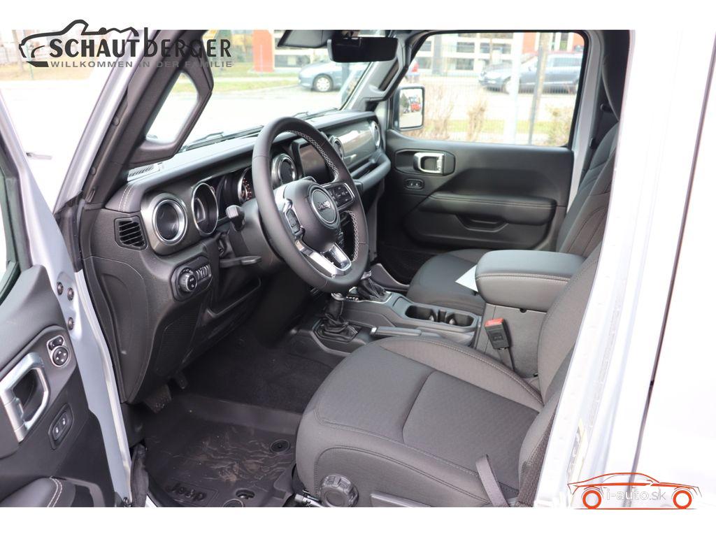 Jeep Gladiator Overland 4WD AHK za 64800€