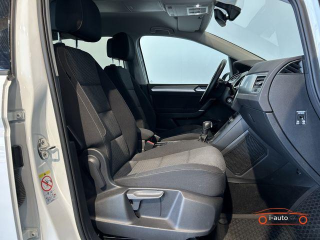 Volkswagen Touran R Line  za 34090€