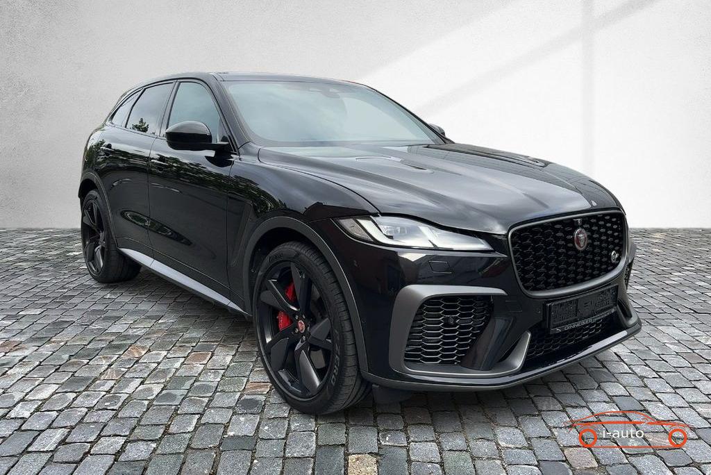 Jaguar F-PACE P550 AWD SVR za 75400€