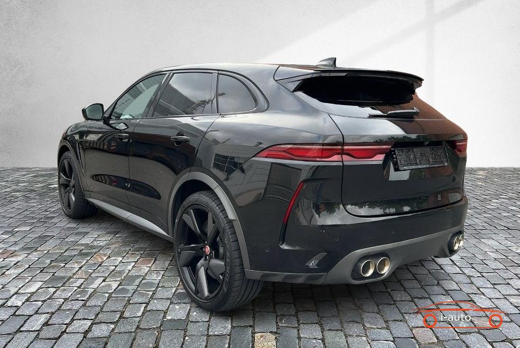 Jaguar F-PACE P550 AWD SVR za 75400€