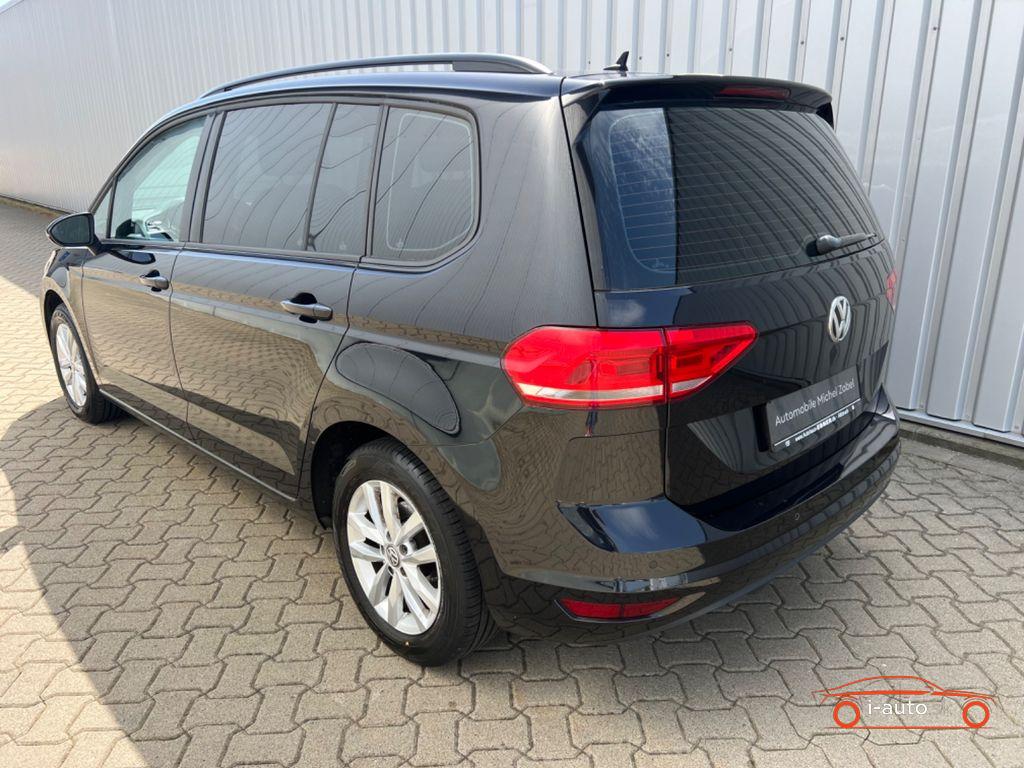 Volkswagen Touran 1.6 TDI DSG Comfortline za 18920€