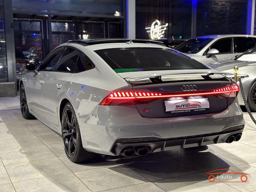 Audi S7 Sportback quattro za 77700€