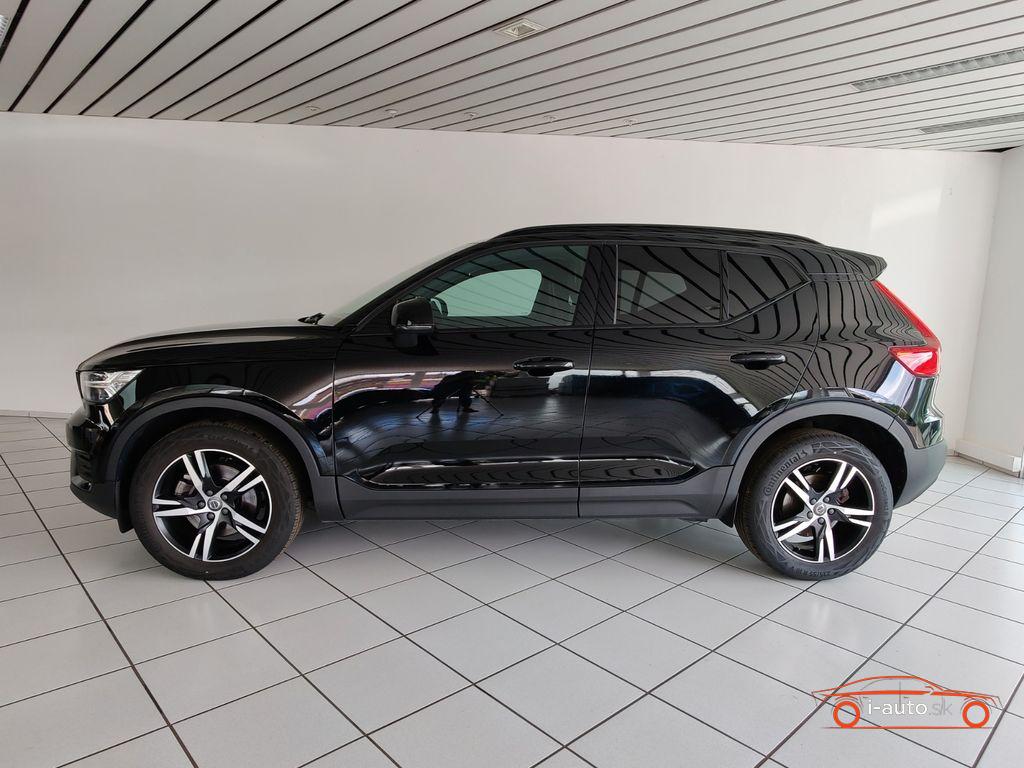 Volvo XC40 R-Design AWD za 32430€