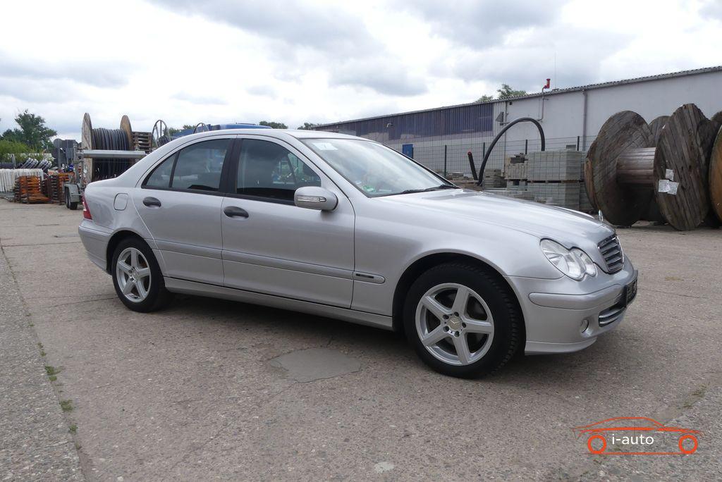 Mercedes-Benz C 240 Limuzina za 6600€