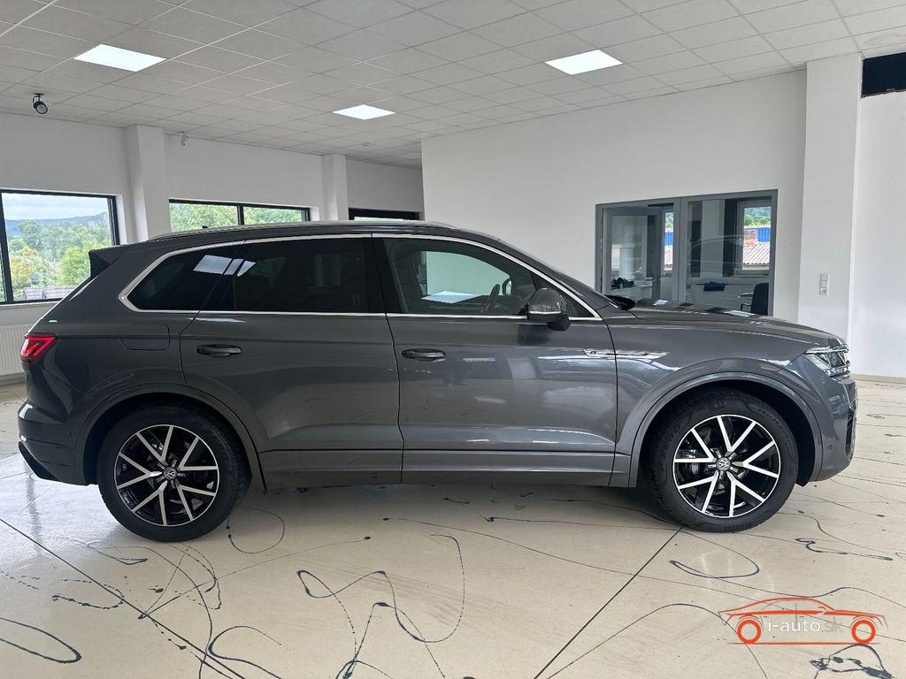 Volkswagen Touareg 3.0 TDI 4Motion R-line za 48800€