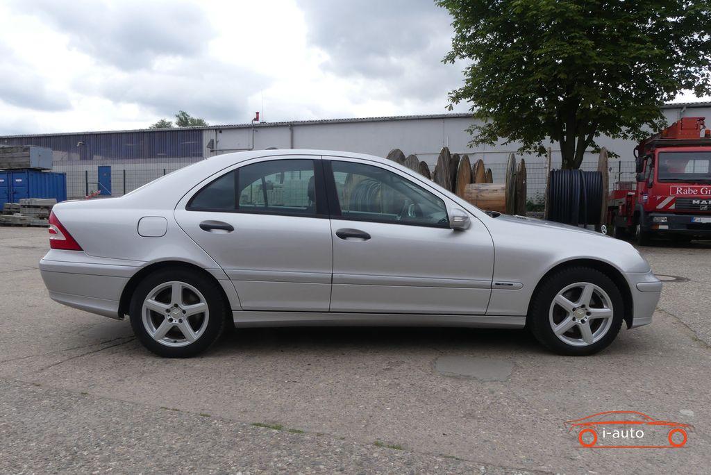 Mercedes-Benz C 240 Limuzina za 6600€