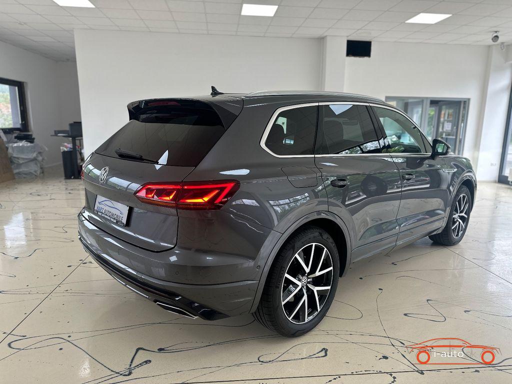 Volkswagen Touareg 3.0 TDI 4Motion R-line za 48800€