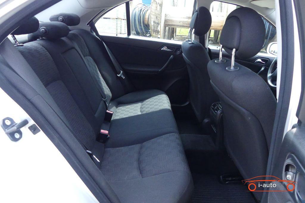 Mercedes-Benz C 240 Limuzina za 6600€