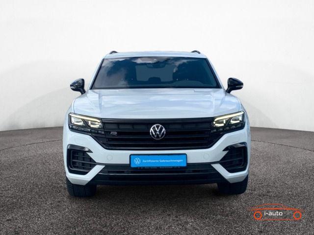 Volkswagen Touareg 3.0 TDI 4Motion R-line za 60900€