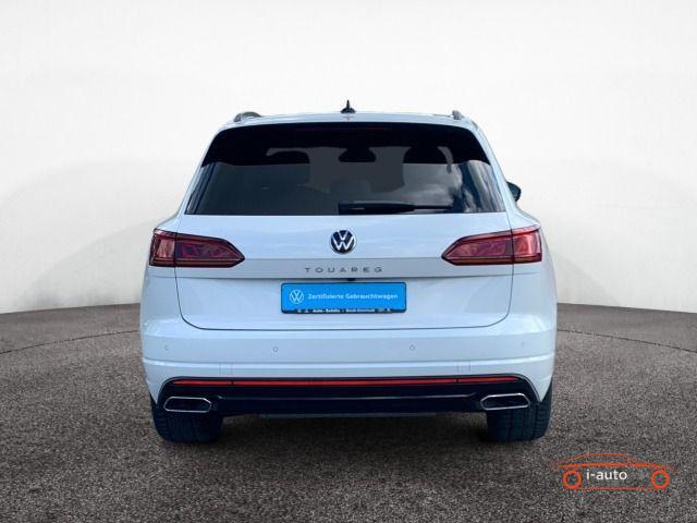 Volkswagen Touareg 3.0 TDI 4Motion R-line za 60900€