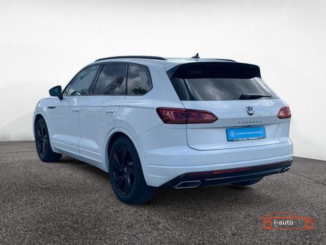 Volkswagen Touareg 3.0 TDI 4Motion R-line za 60900€