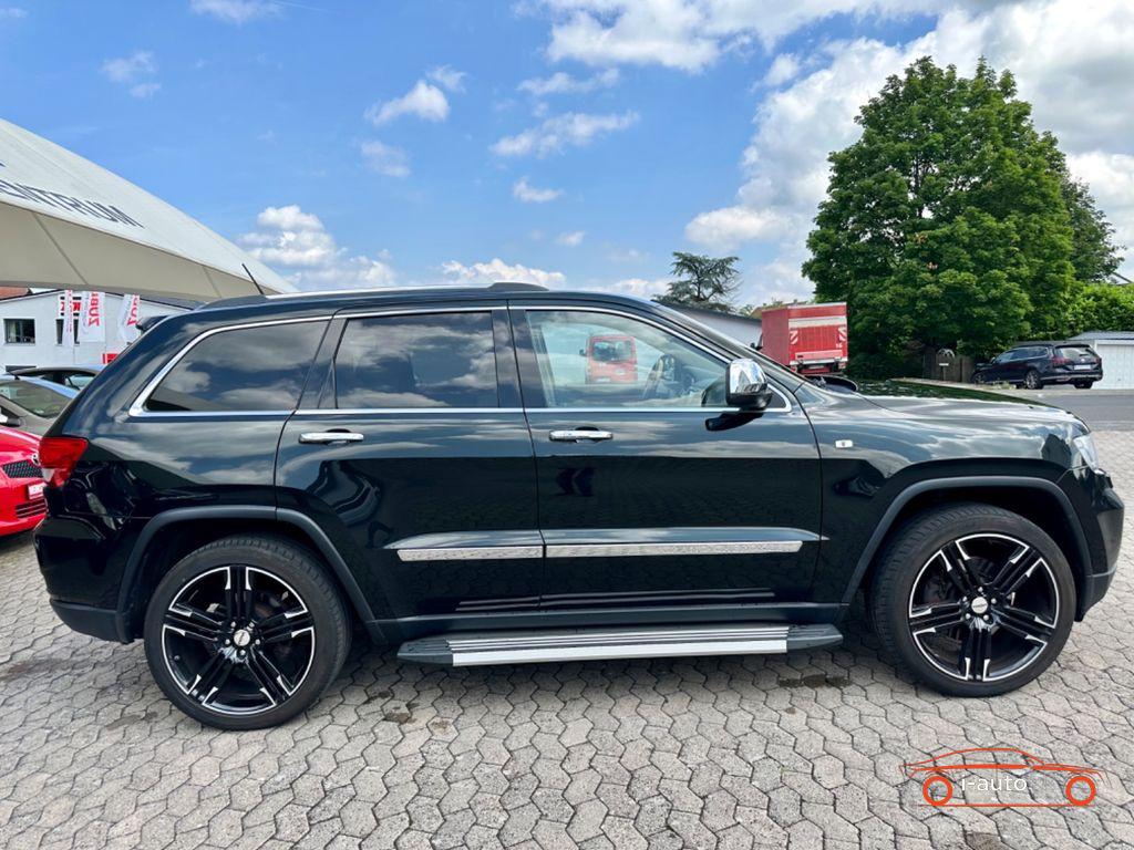 Jeep Grand Cherokee 3.0 CRD Overland za 18760€