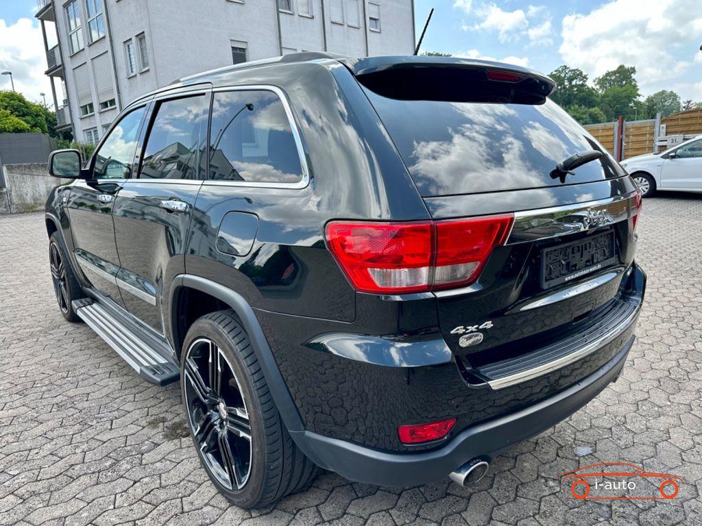 Jeep Grand Cherokee 3.0 CRD Overland za 18760€