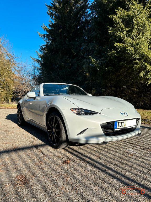 Mazda MX-5 RF 2.0 SKYACTIV-G za 27 100.00€