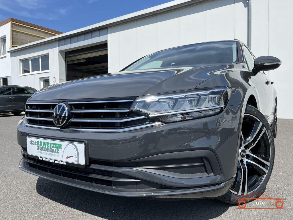 Volkswagen Passat Variant 2.0 TDI DSG R-Line za 27580€