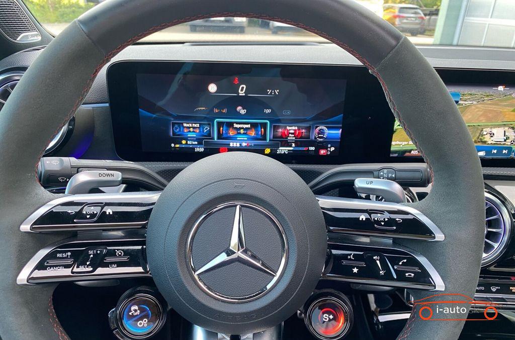 Mercedes-Benz A 45 S AMG za 58600€