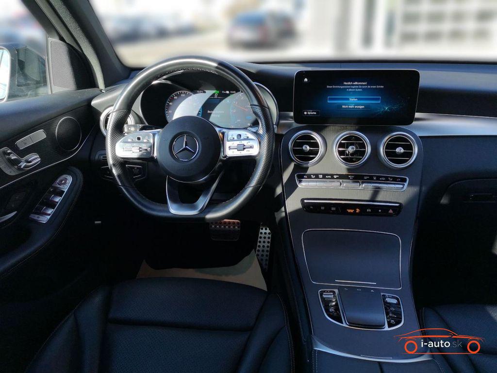 Mercedes-Benz GLC 300 de 4M AMG za 45490€