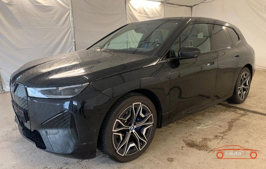 BMW iX 40 Sport za 53100€