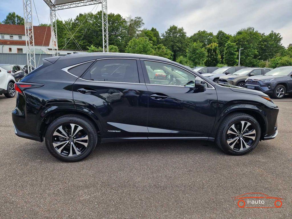 Lexus NX 300h Style Edition za 37100€