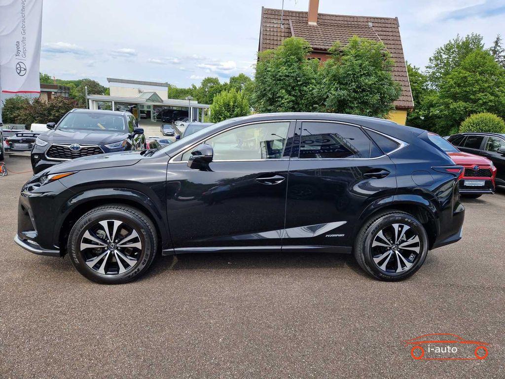 Lexus NX 300h Style Edition za 37100€