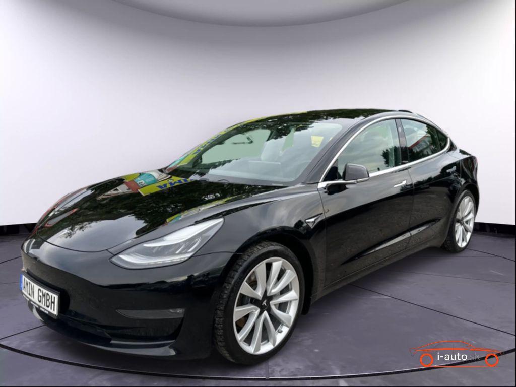 Tesla Model 3 Long Range Dual Motor AWD za 22 360