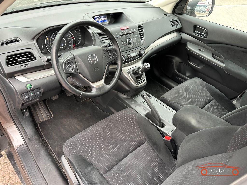 Honda CR-V Elegance 2WD za 16460€