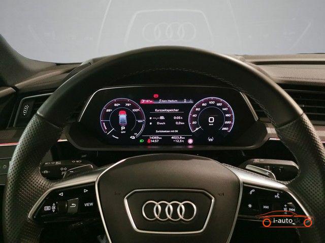 Audi e-tron Sportback 50 quattro Black Edition za 47800€