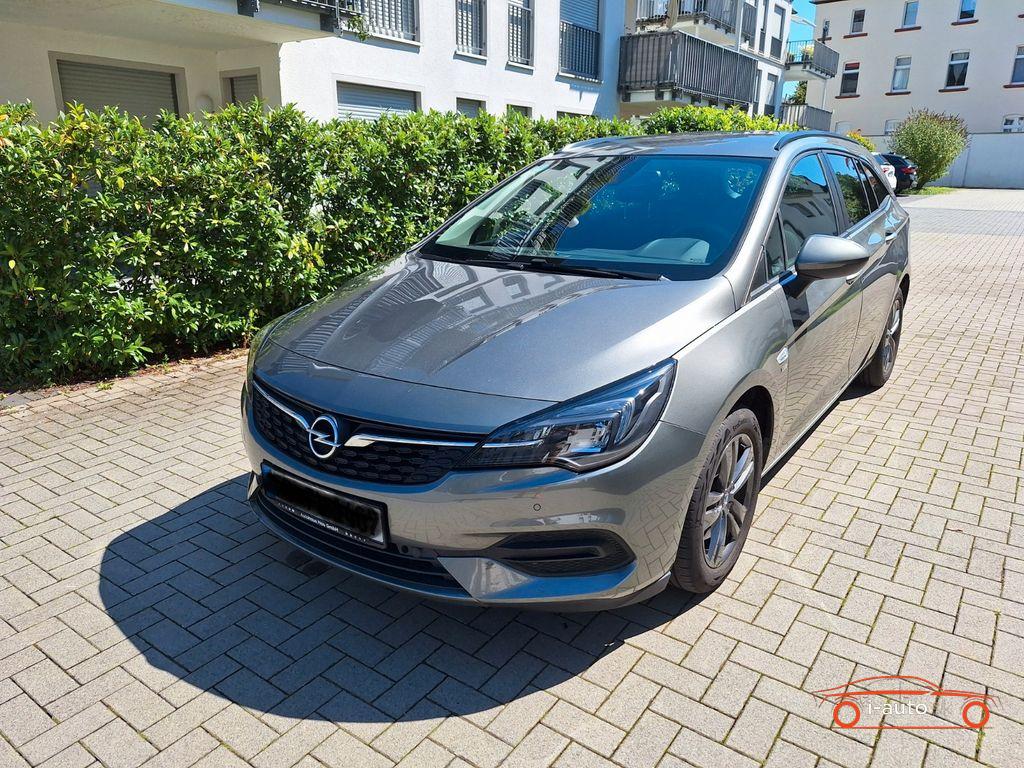 Opel Astra 1.2 Sport Tourer za 12 620.00€