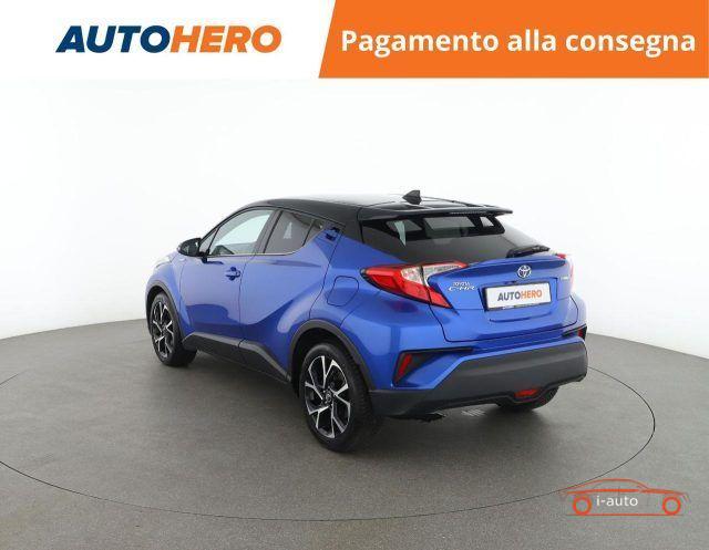 Toyota C-HR 1.8 Hybrid E-CVT Dynamic za 20000€