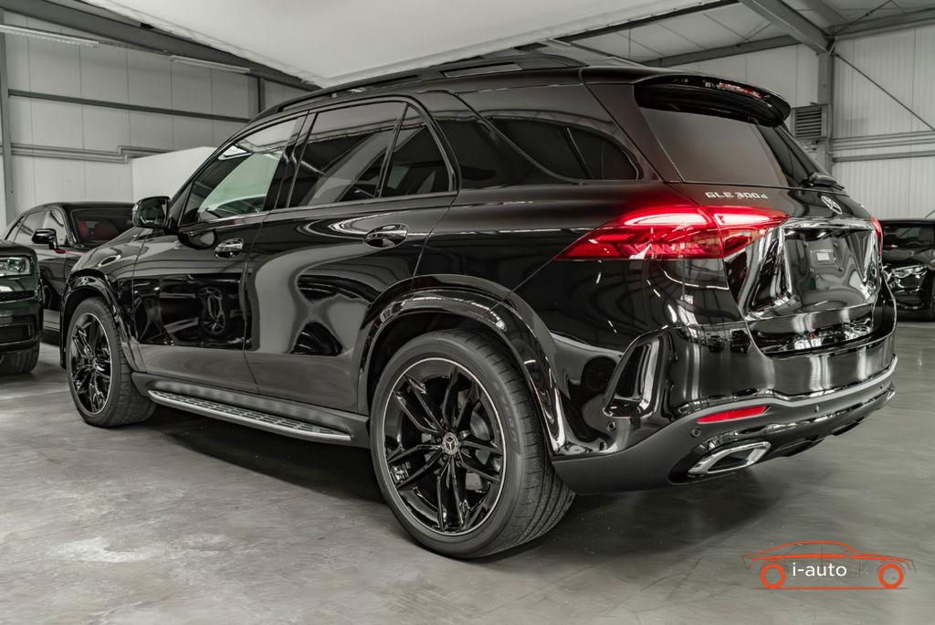 Mercedes-Benz GLE 300d 4M AMG za 105000€