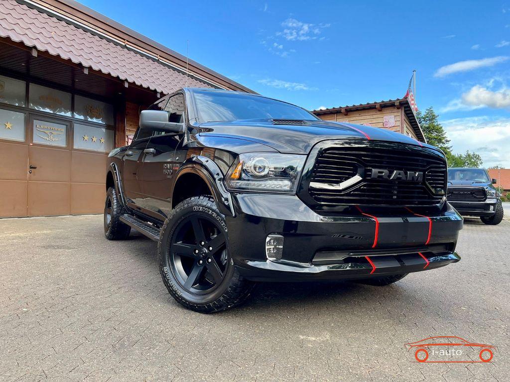 Dodge RAM 1500 5.7 V8 HEMI LPG za 51470€