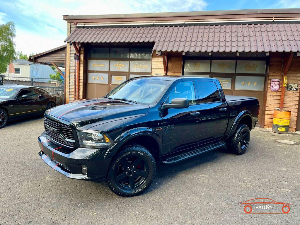 Dodge RAM 1500 5.7 V8 HEMI LPG za 51470€