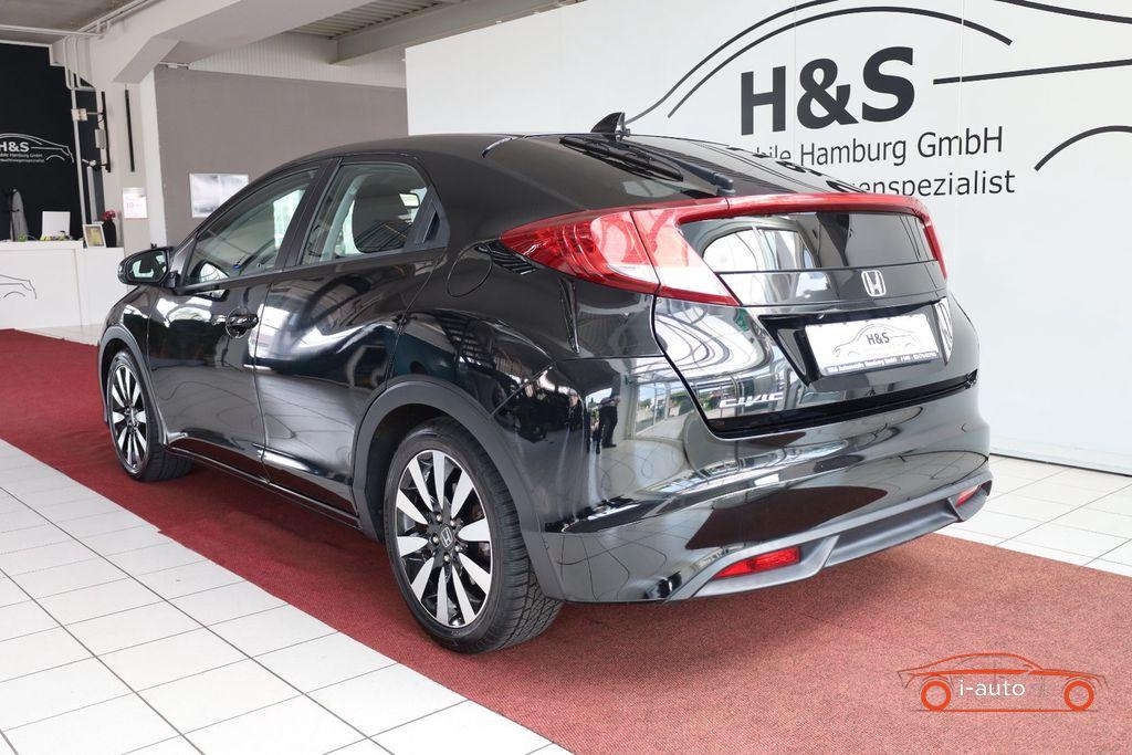 Honda Civic 1.8 i-VTEC Sport za 15700€