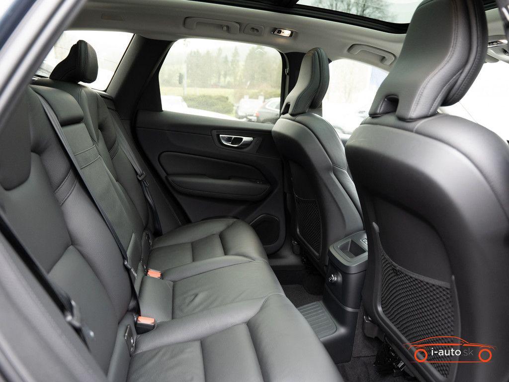 Volvo XC60 T8 AWD Recharge Inscription za 39190€