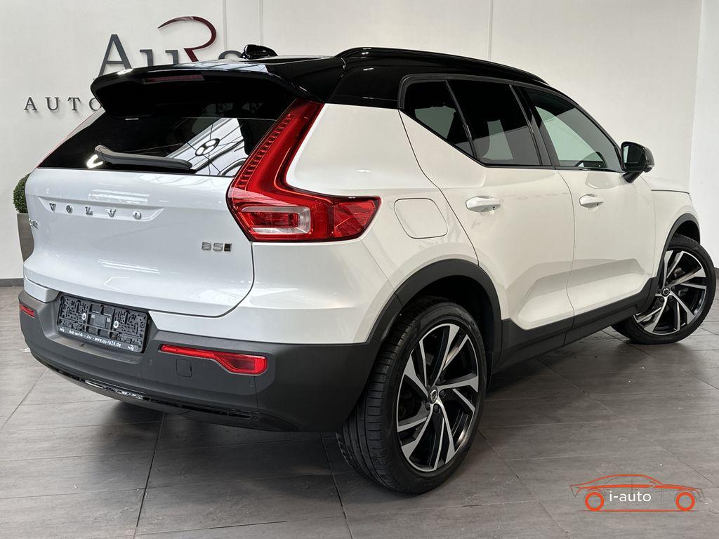 Volvo XC40 B5 AWD R-Design za 37100€