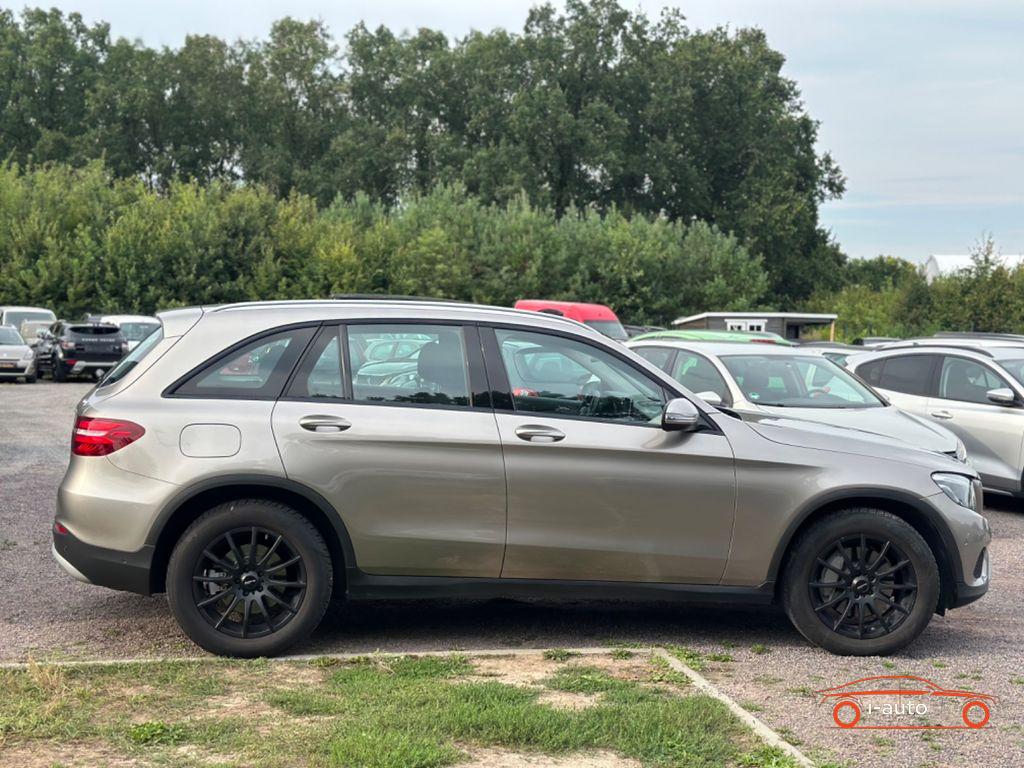 Mercedes-Benz GLC 250 250 4Matic za 31200€