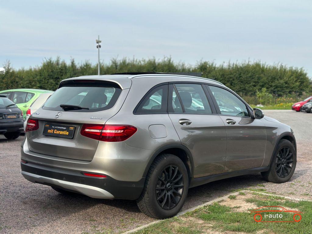 Mercedes-Benz GLC 250 250 4Matic za 31200€