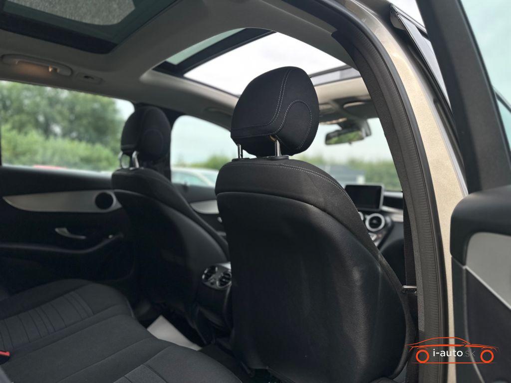 Mercedes-Benz GLC 250 250 4Matic za 31200€