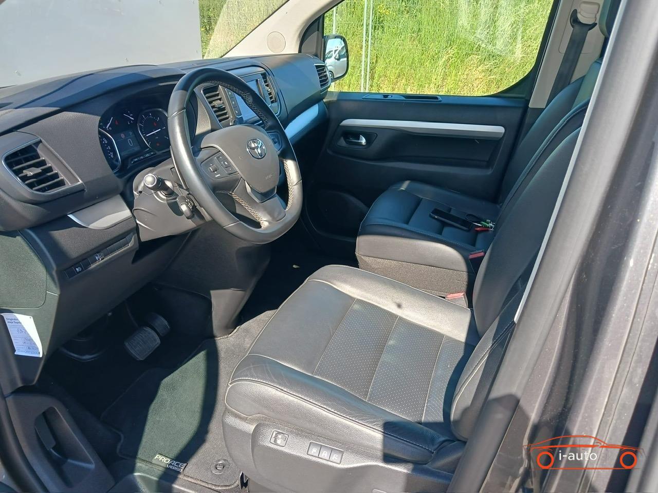 Toyota Proace Verso 2.0-l-D-4D L2 Executive za 51550€