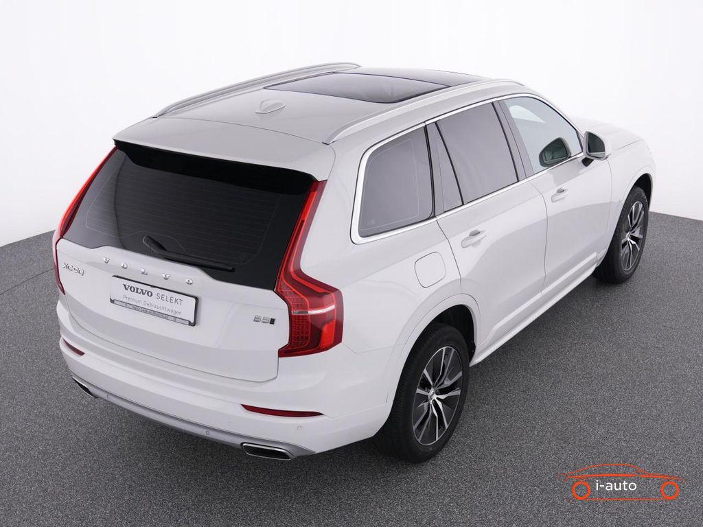 Volvo XC90 D5 Momentum Pro AWD za 41300€