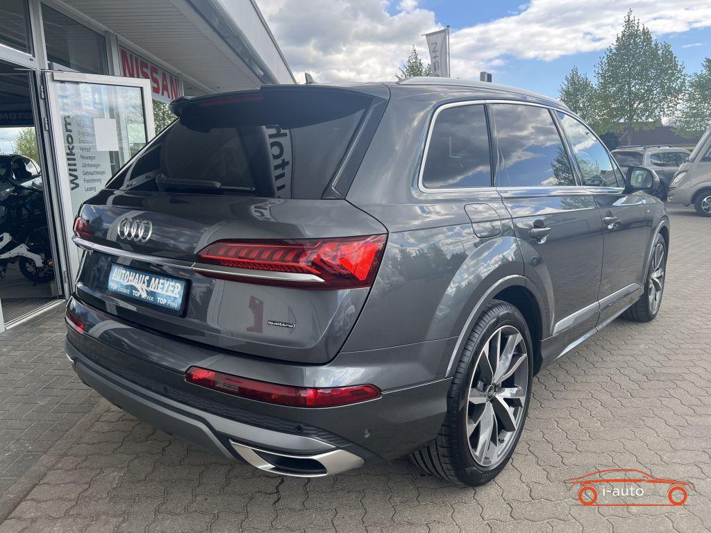 Audi Q7 55 TFSI Quattro S-LINE za 73300€