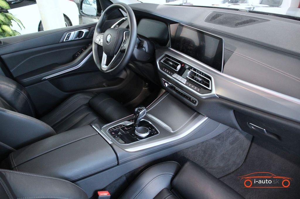 BMW X5 xDrive 40 i xLine  za 54800€