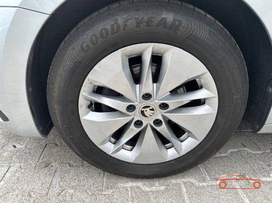 Skoda Octavia Combi 2.0 TDI za 16400€