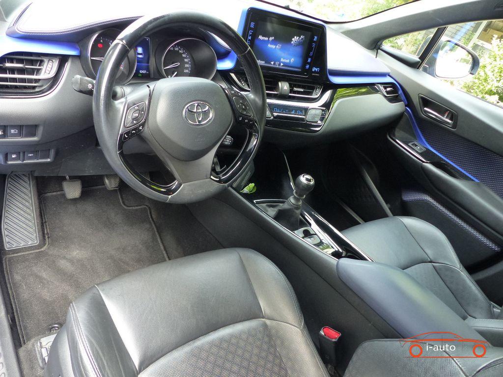 Toyota C-HR Style  za 17300€