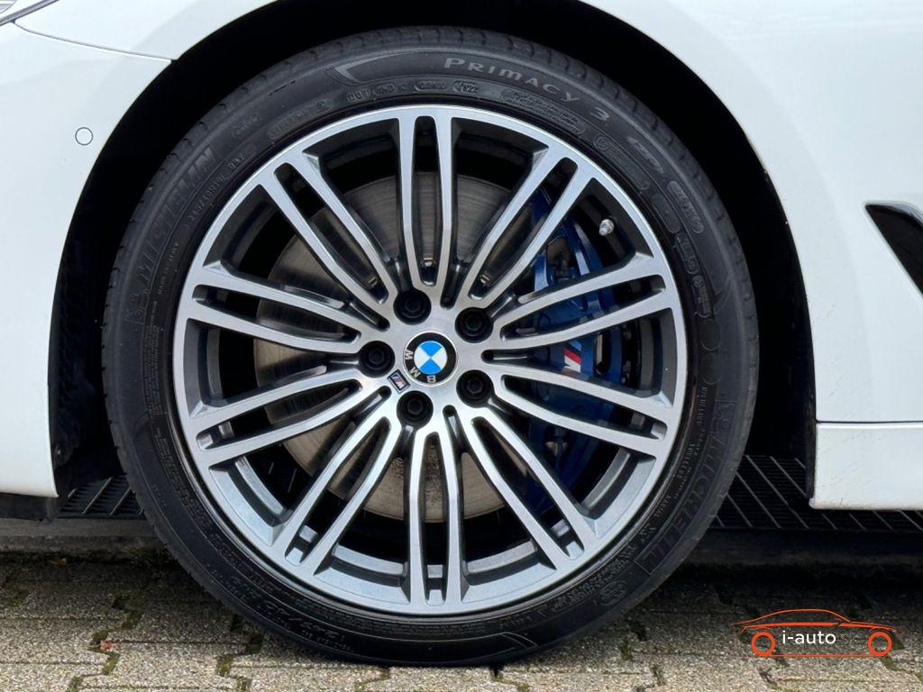 BMW 540i xDrive M Sport za 37690€