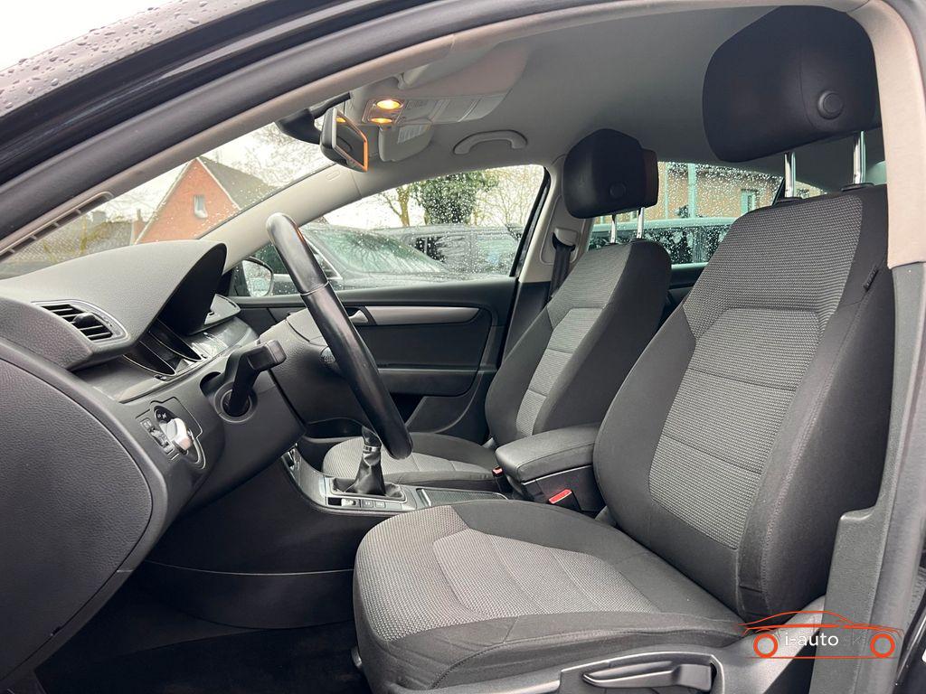 Volkswagen Passat Comfortline za 8500€